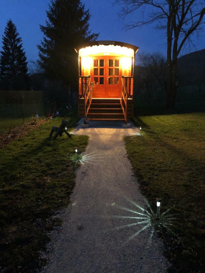 Gîte Roulotte - La clé du bonheur Orve Exterior foto
